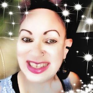 Meet your Posher, Teresa